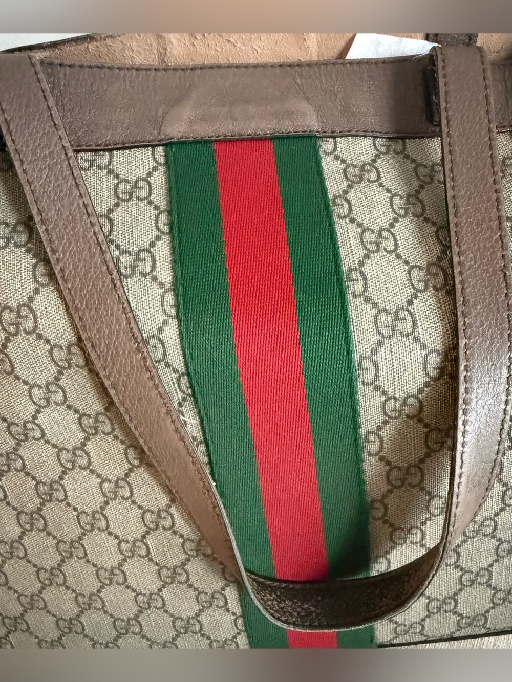 Gucci Beige GG Supreme Tote Large - Picture 14 of 16